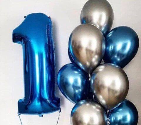 Фонтан шаров с цифрой на годик Хром