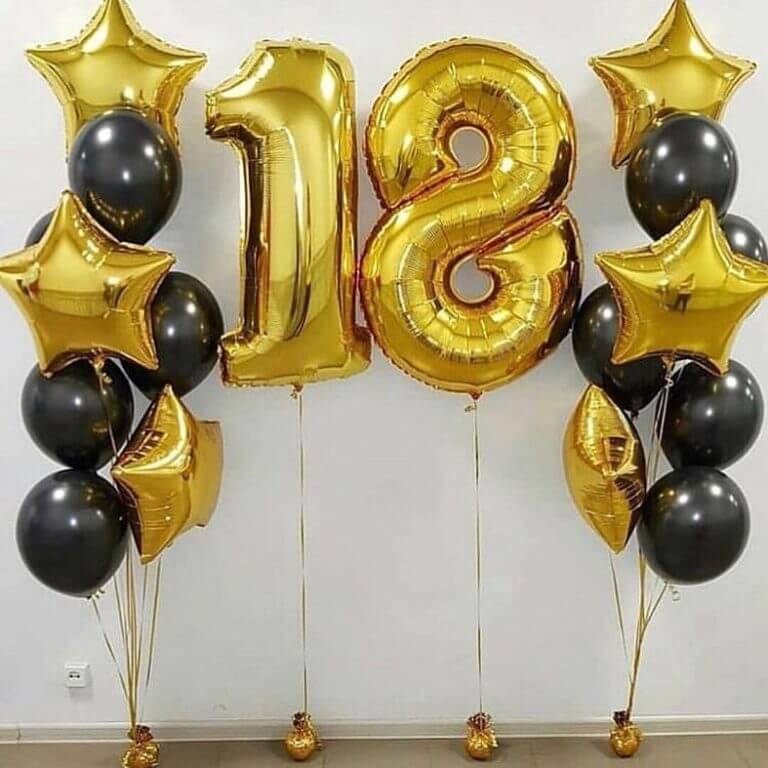 Композиция с двумя золотыми цифрами