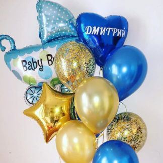 Композиция на выписку из роддома Мальчик в коляске