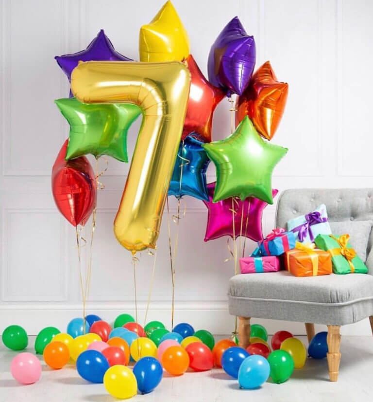 Композиция шаров с цифрой и звездами Радуга