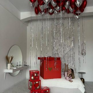 Набор воздушных шаров с коробкой