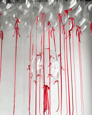 Набор шаров прозрачных с красными бантами