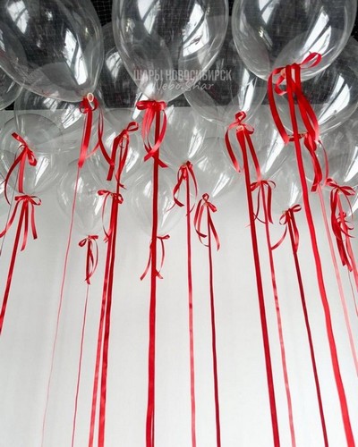 Шары под потолок прозрачные с красными бантами 25 шт