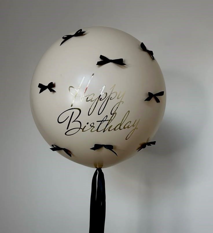 Большой шар бежевый с бантиками и надписью