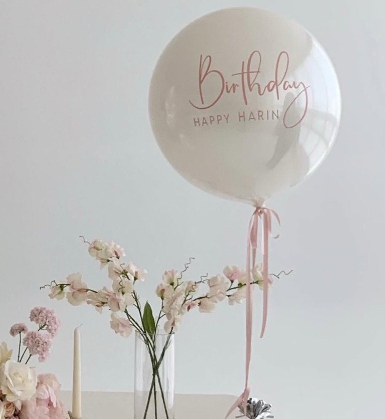 Большой шар кремовый с надписью