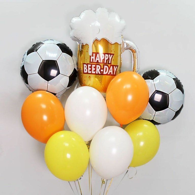Шары и шарики футбольные мячи, пиво мужчине мальчику